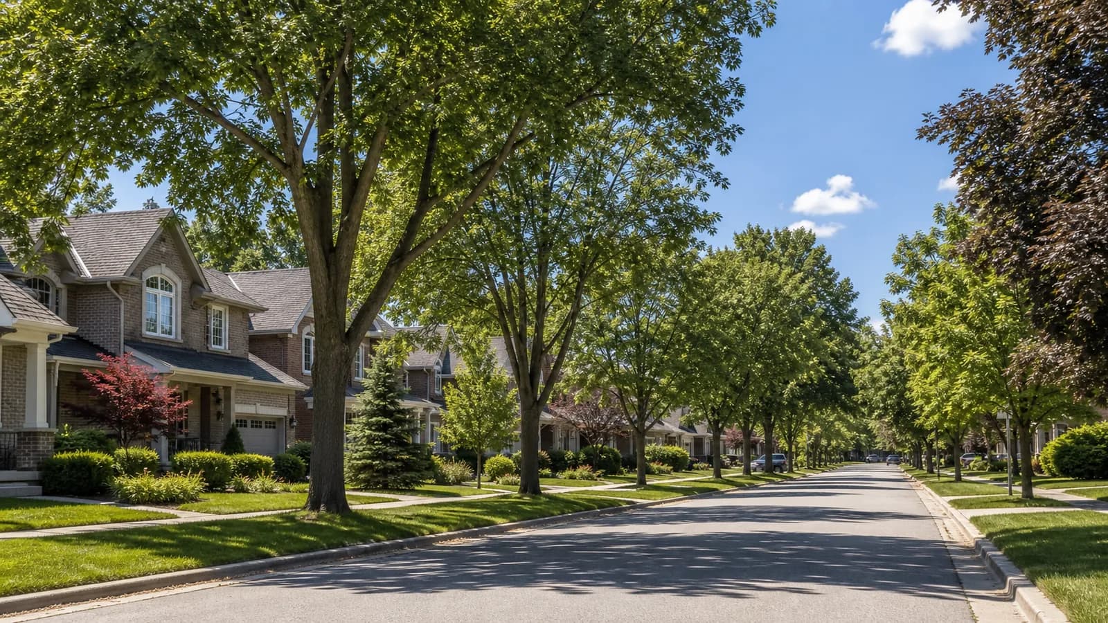 River Oaks homes in Oakville, Ontario